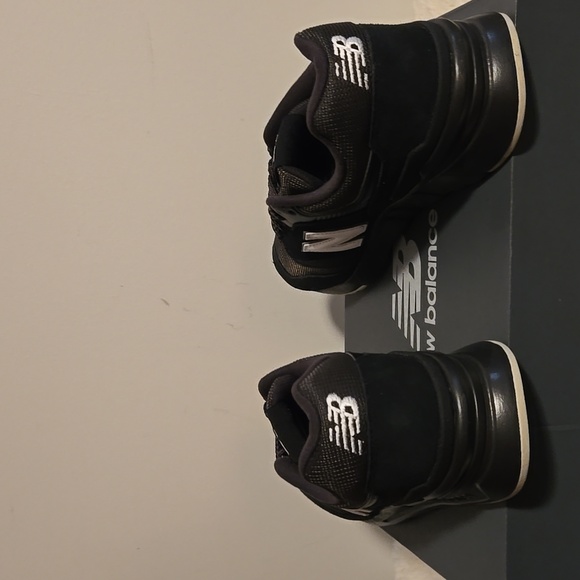 Mens' New Balance 997H Sneakers US 11 - Picture 3 of 5